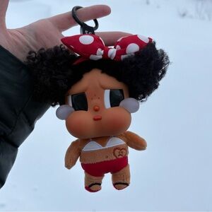 CRYBABY Vacation Mode On Series-Vinyl
Plush Pendant / MY SUMMER VIBE